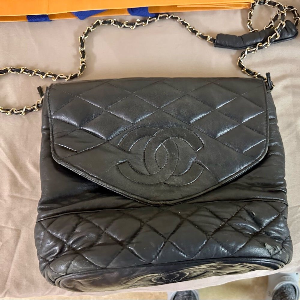 WOMEN’S CROSSBODY BAG